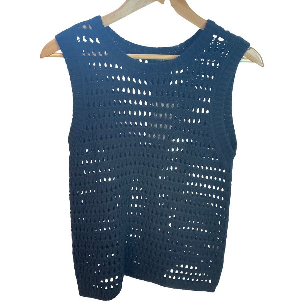 New HALOGEN Rich Black Pull Over Open Knit‎ Sleeveless Sweater Vest Women's Sz M